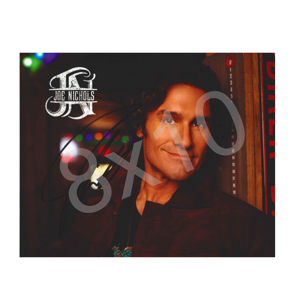 Joe Nichols Signed Close Up 8x10