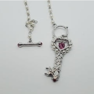 Marie Osmond Heart Key Pearl Necklace